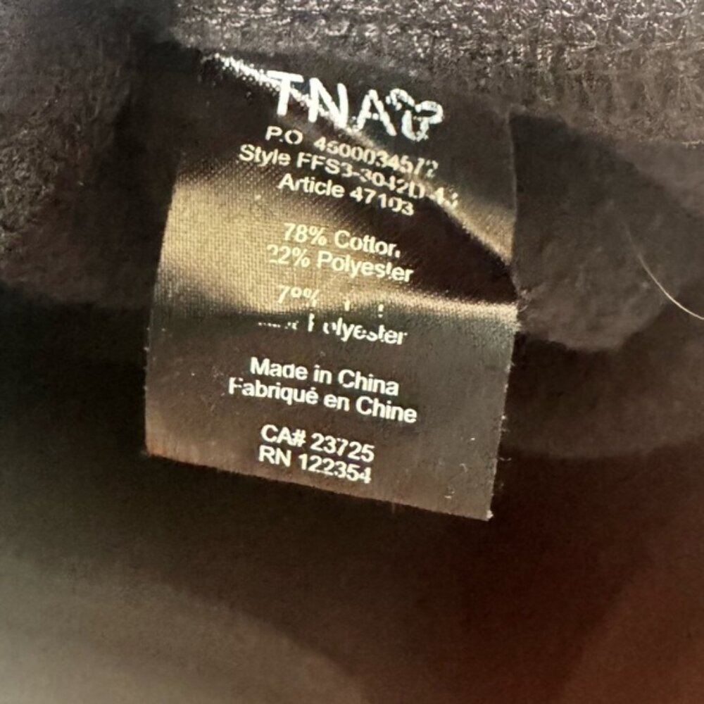 Aritzia TNA Baltic Cotton Hoodie Logo Pocket Sweatshirt Cozy Soft Top Sweater L - Picture 13 of 16